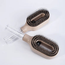 Carregar imagem no visualizador da galeria, Escova Spray 2 em 1 – Transforme Seus Fios Bagunçados em Cabelo de Salão em Segundos